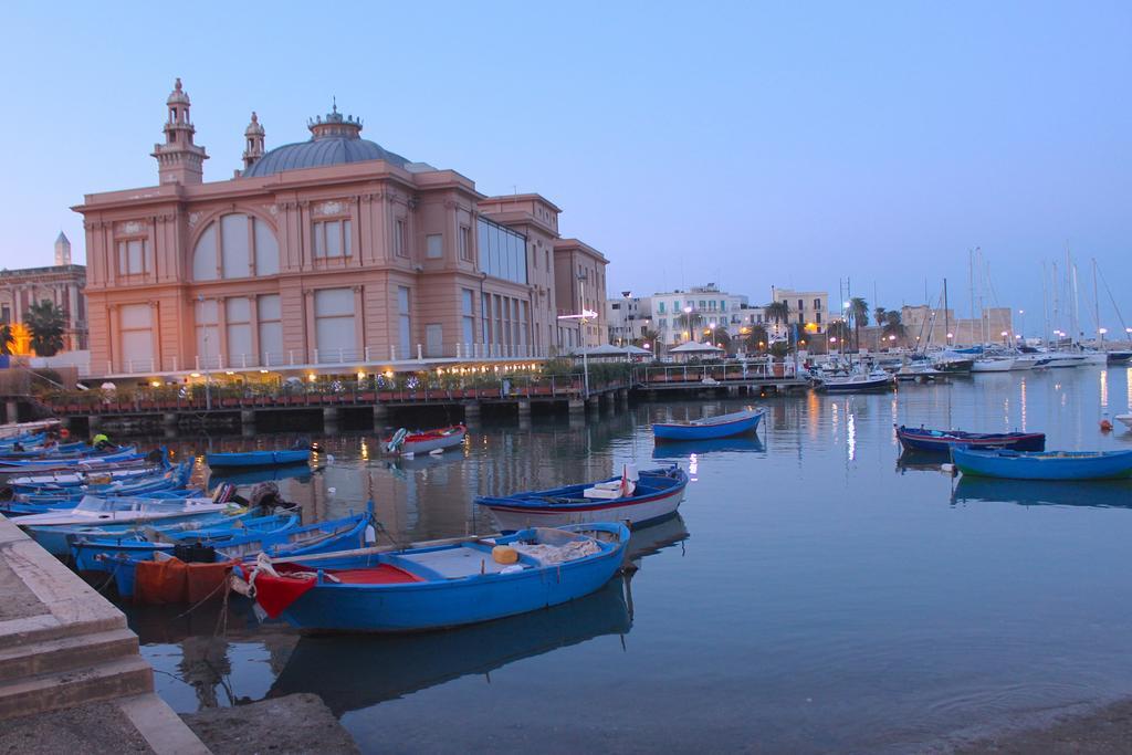 Palazzo Verrone Барі Екстер'єр фото