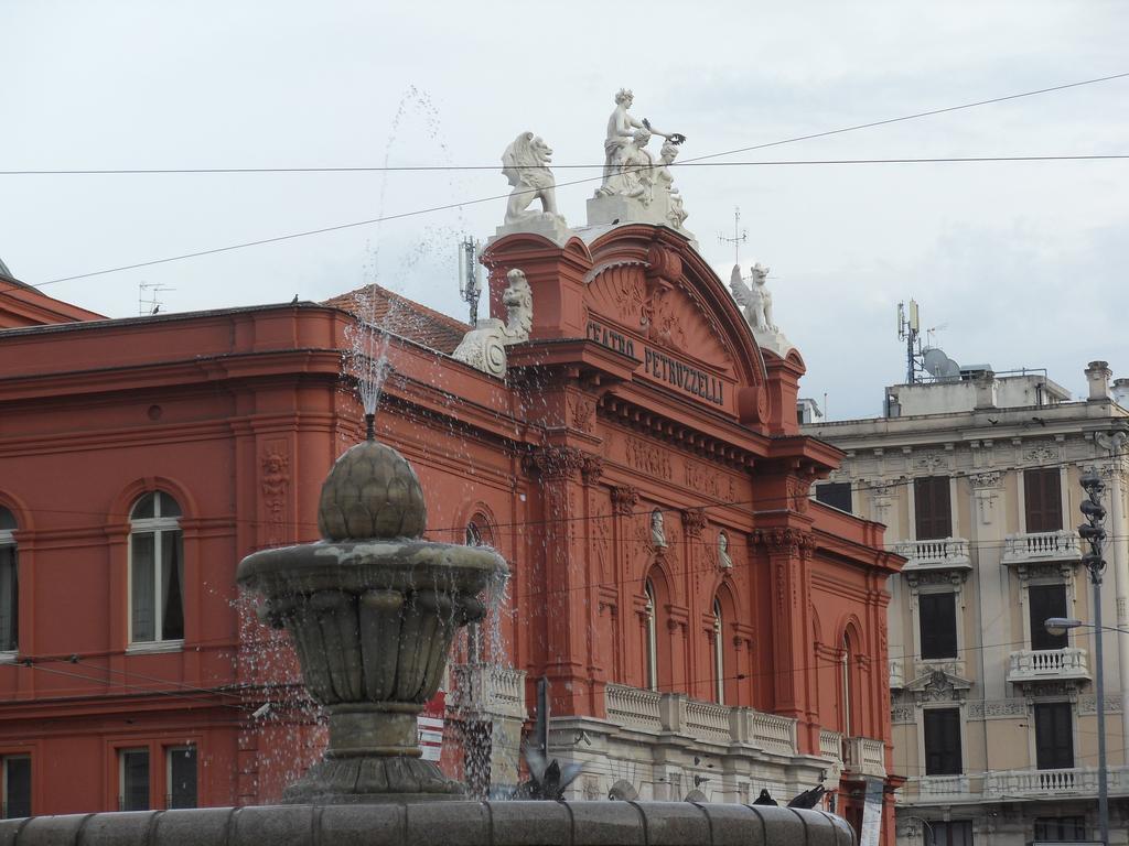 Palazzo Verrone Барі Екстер'єр фото
